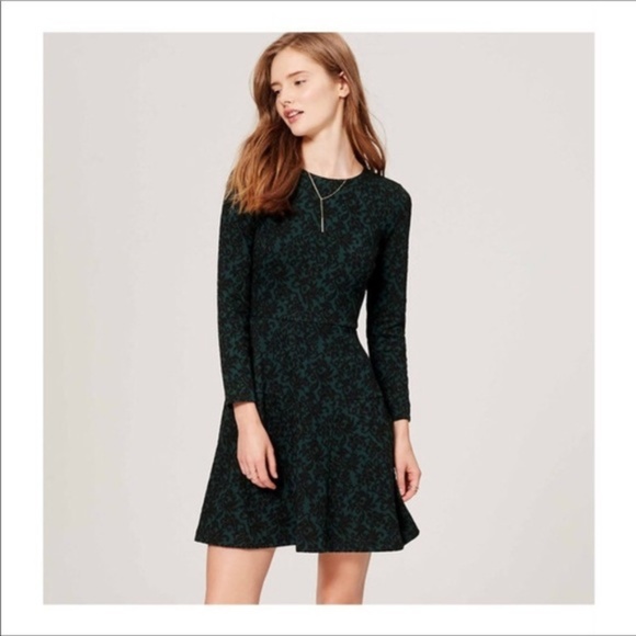 LOFT Dresses & Skirts - Loft Scroll Jacquard dress     D20